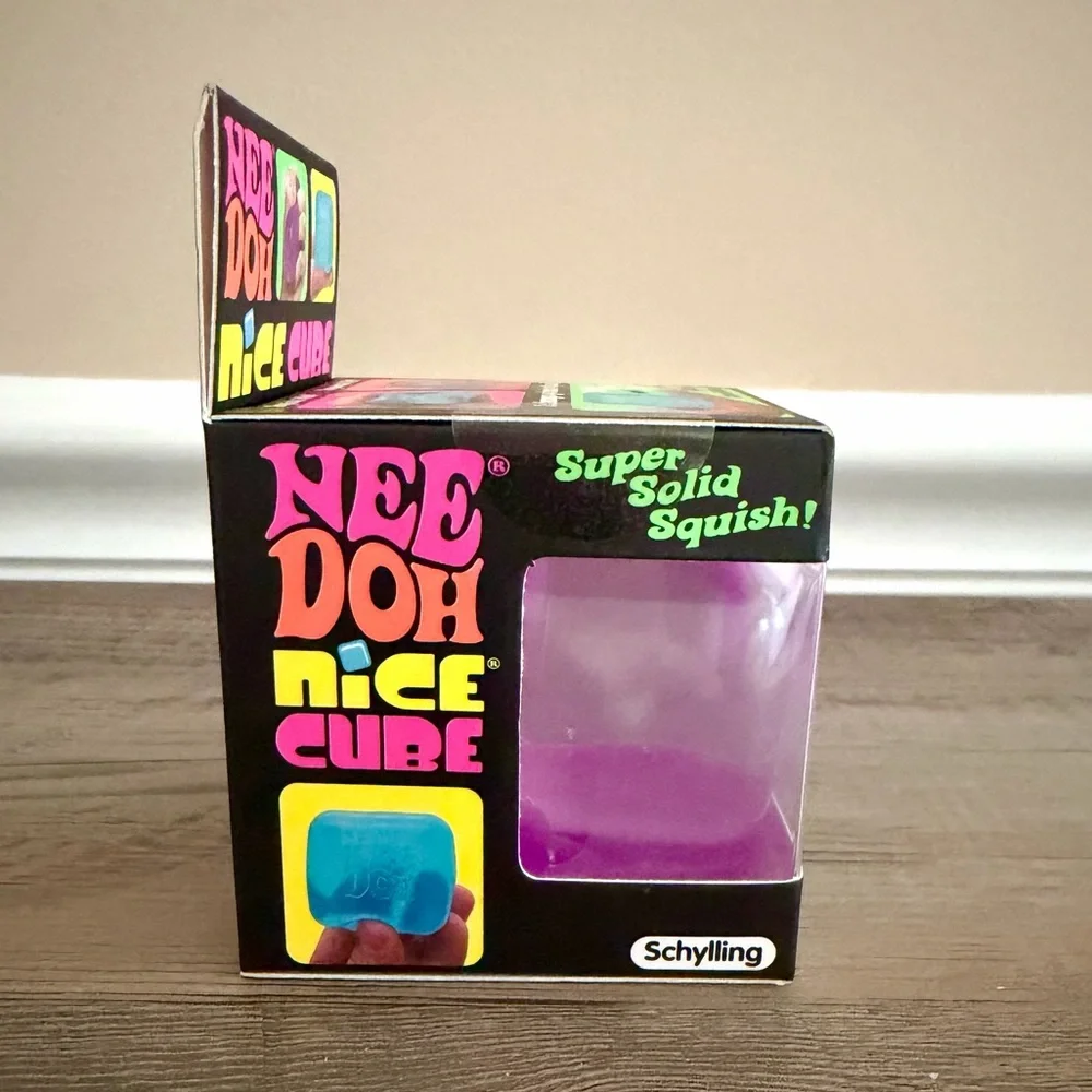 NeeDoh Nice Cube Purple Super Solid Squish - Picture 2 of 4